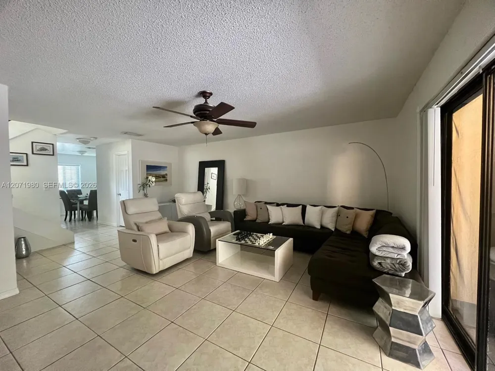 1133 NE 210th Ter Miami, FL 33179