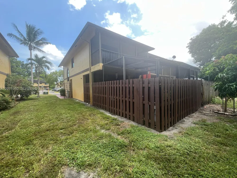 1133 NE 210th Ter Miami, FL 33179