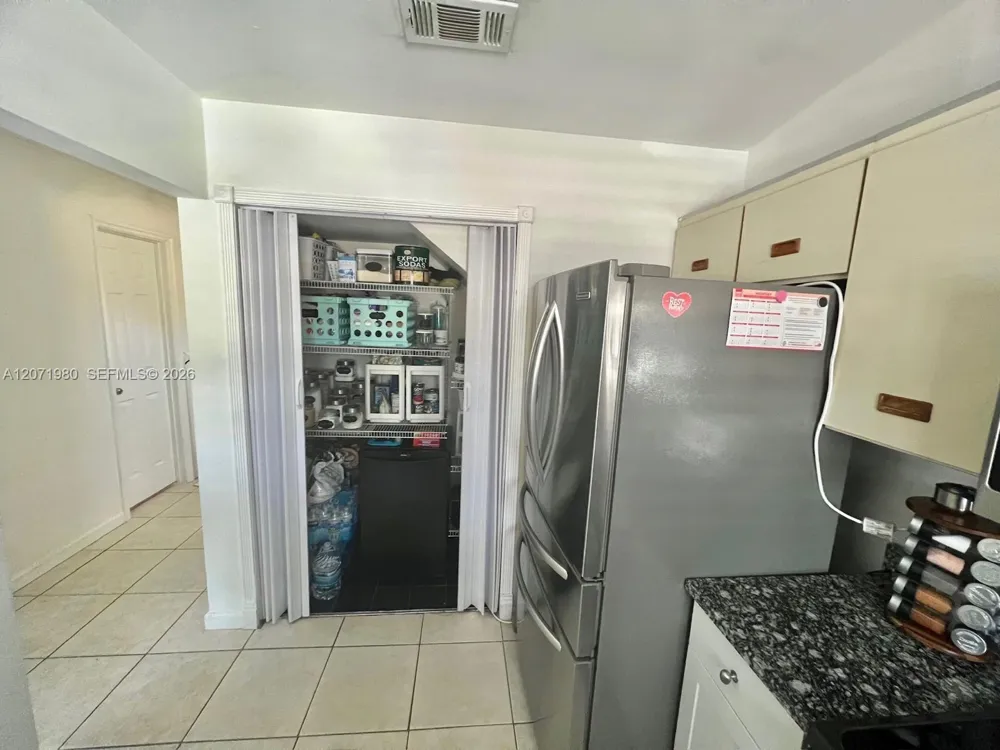1133 NE 210th Ter Miami, FL 33179