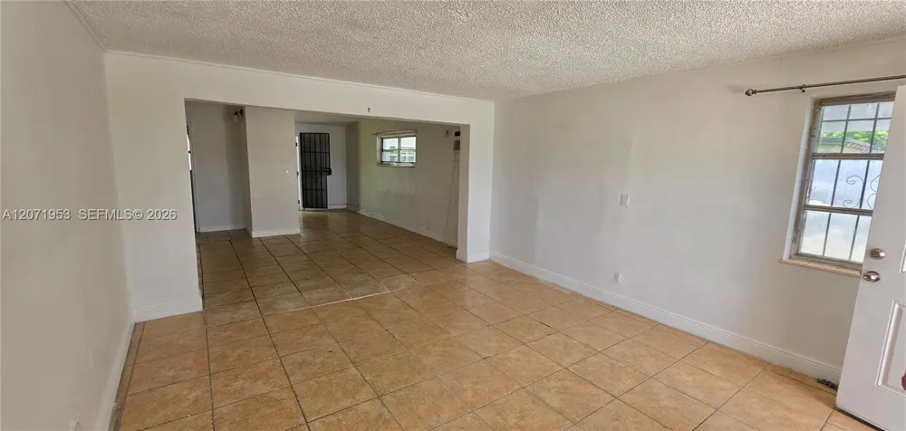 2230 Service Rd Opa-Locka, FL 33054