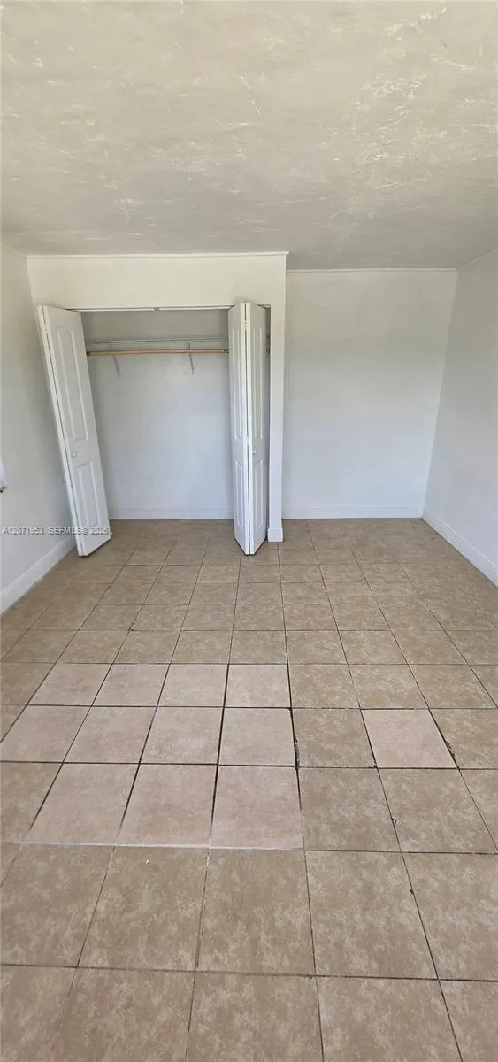 2230 Service Rd Opa-Locka, FL 33054