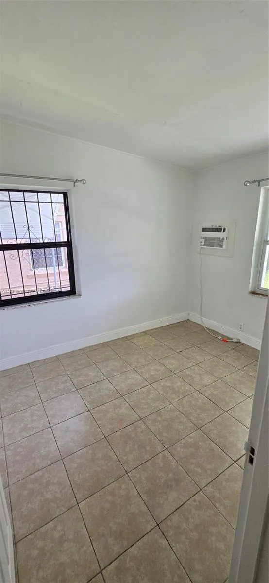 2230 Service Rd Opa-Locka, FL 33054