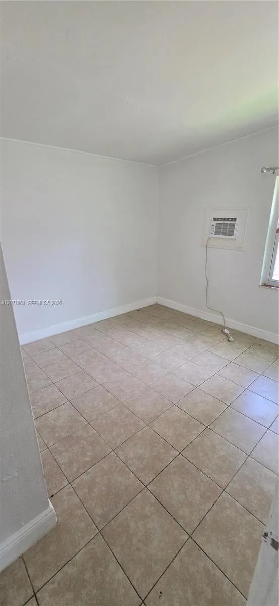 2230 Service Rd Opa-Locka, FL 33054