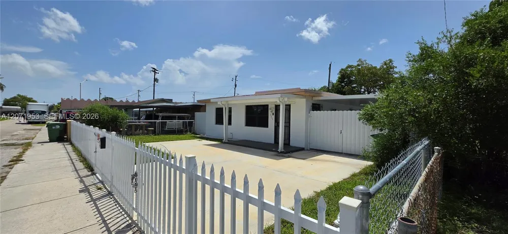 2230 Service Rd Opa-Locka, FL 33054