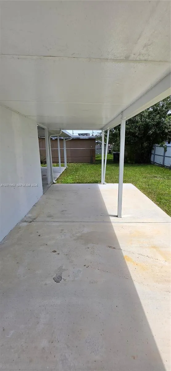 2230 Service Rd Opa-Locka, FL 33054