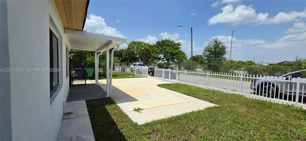 2230 Service Rd Opa-Locka, FL 33054