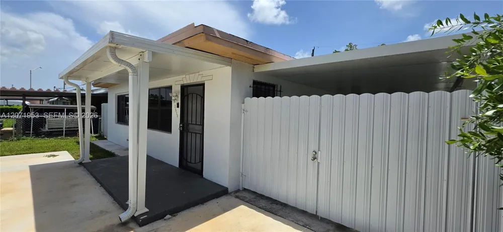 2230 Service Rd Opa-Locka, FL 33054