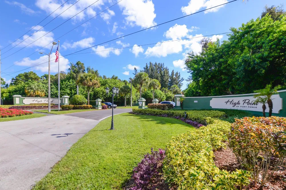 911 SAVANNAS POINT DRIVE #C Fort Pierce, FL 34982