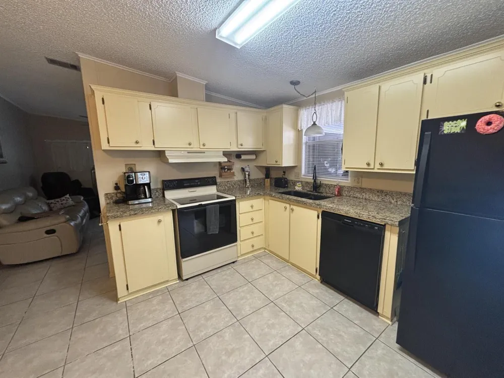 6514 NW 36th Avenue Coconut Creek, FL 33066