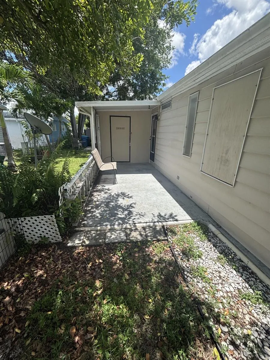 6514 NW 36th Avenue Coconut Creek, FL 33066