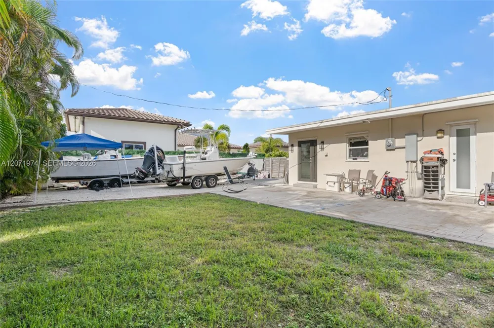 3010 SW 103rd Ave Miami, FL 33165