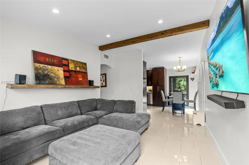 3010 SW 103rd Ave Miami, FL 33165