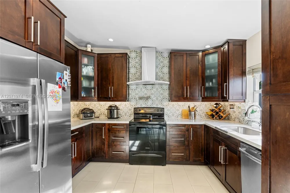 3010 SW 103rd Ave Miami, FL 33165