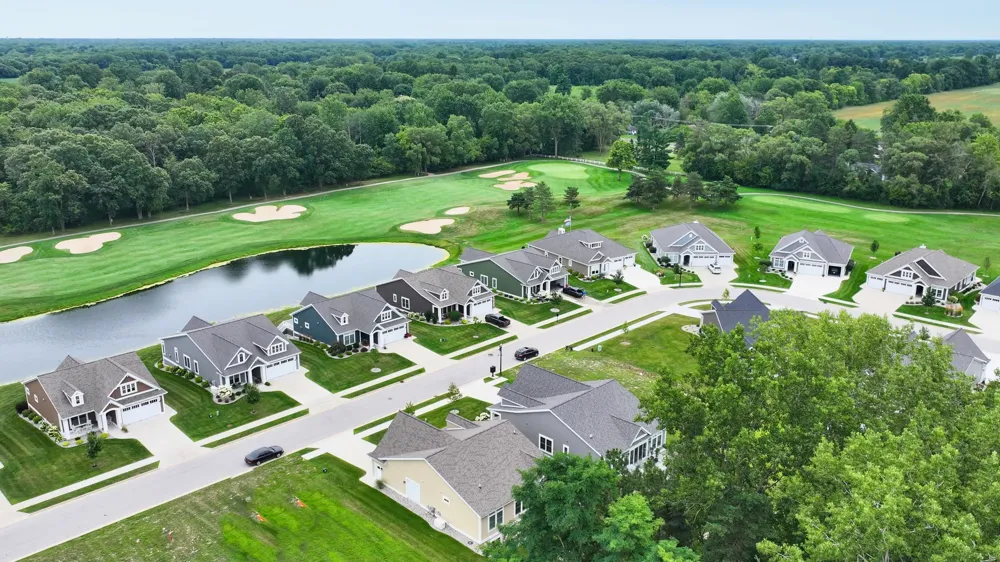 4169 Village Green Tittabawassee Township, MI 48623