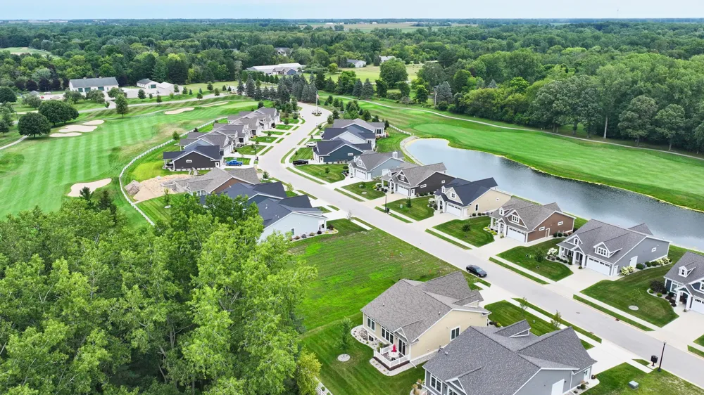 4169 Village Green Tittabawassee Township, MI 48623