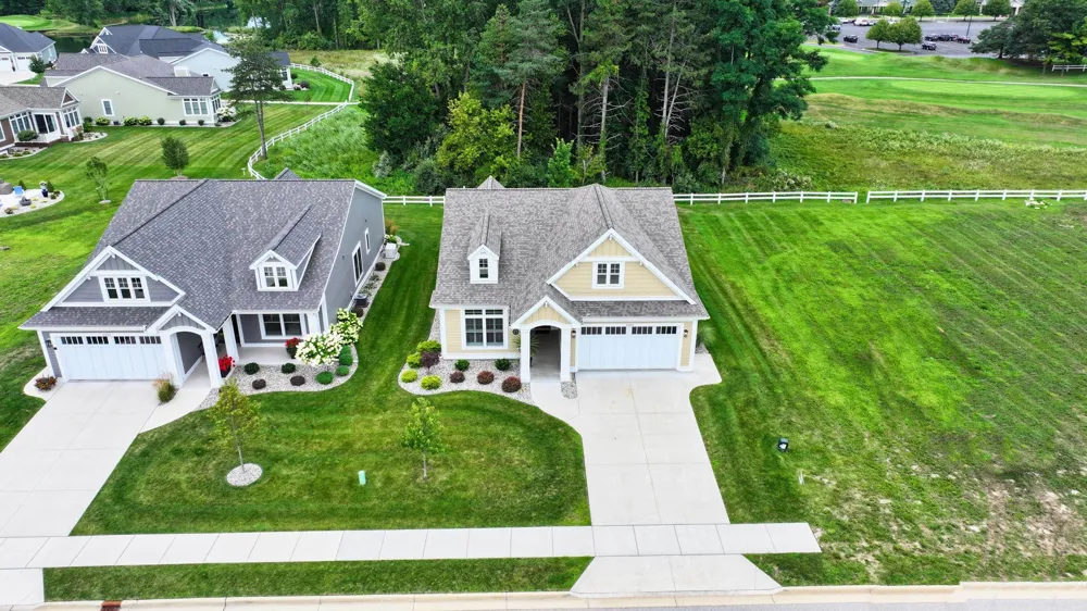 4169 Village Green Tittabawassee Township, MI 48623