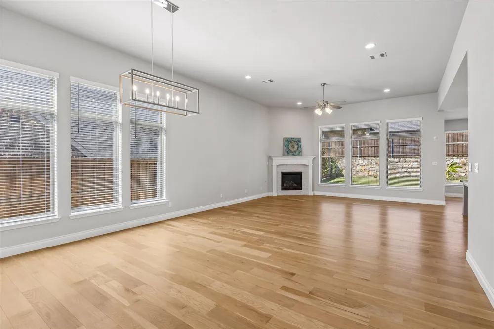 5708 Lake Jackson Drive Fort Worth, TX 76126