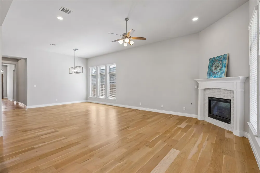 5708 Lake Jackson Drive Fort Worth, TX 76126