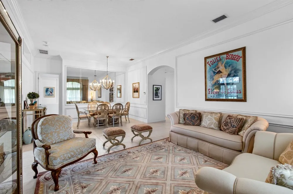 7315 Twin Falls Drive Boynton Beach, FL 33437