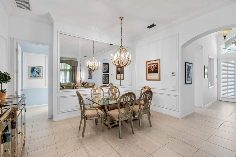 7315 Twin Falls Drive Boynton Beach, FL 33437
