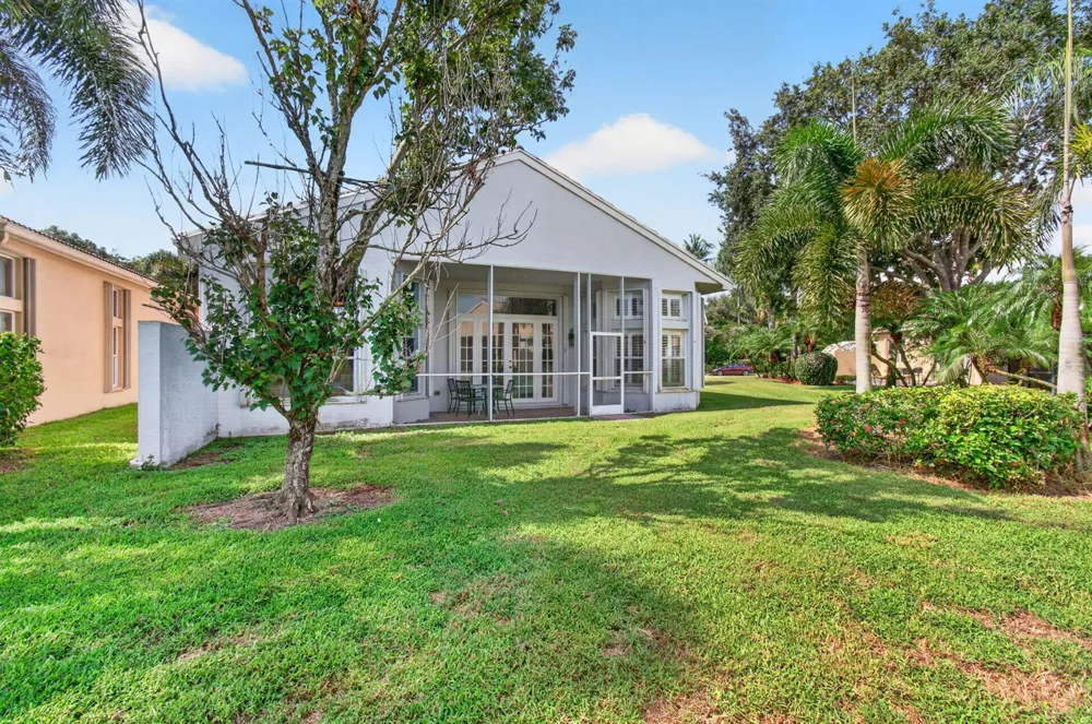 7315 Twin Falls Drive Boynton Beach, FL 33437