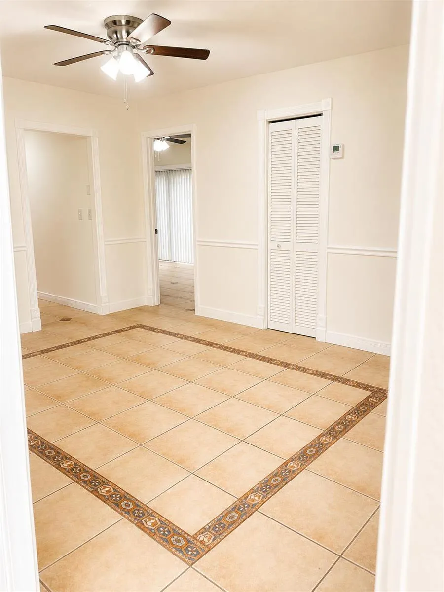 5318 Garden Hills Circle West Palm Beach, FL 33415