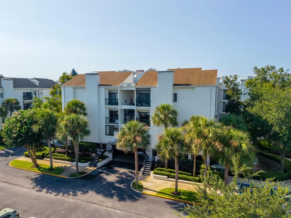 250 CAROLINA AVENUE #205 Winter Park, FL 32789