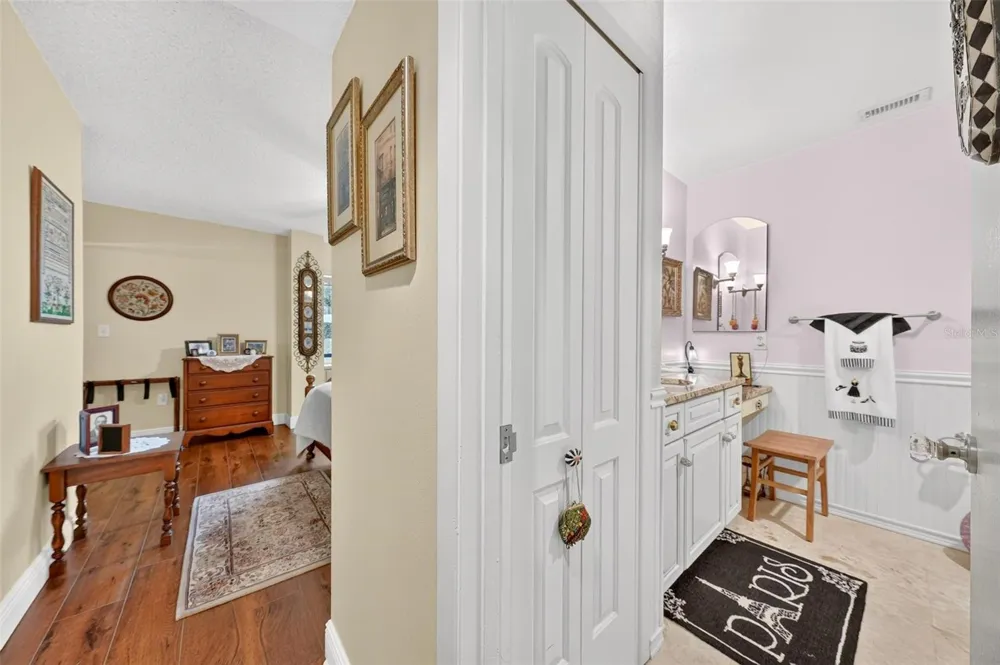 250 CAROLINA AVENUE #205 Winter Park, FL 32789