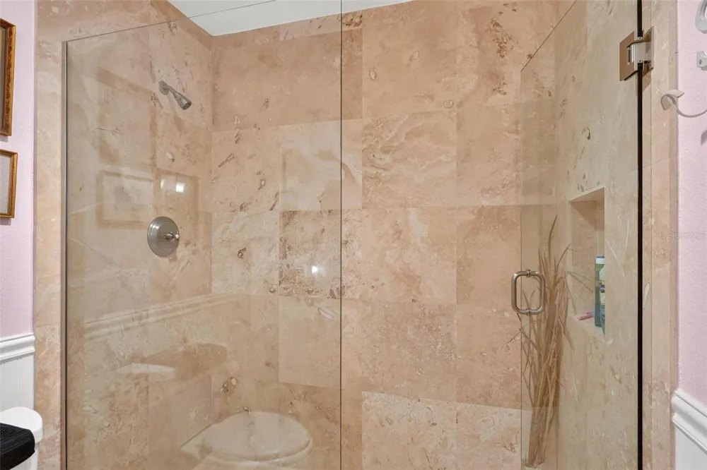 250 CAROLINA AVENUE #205 Winter Park, FL 32789