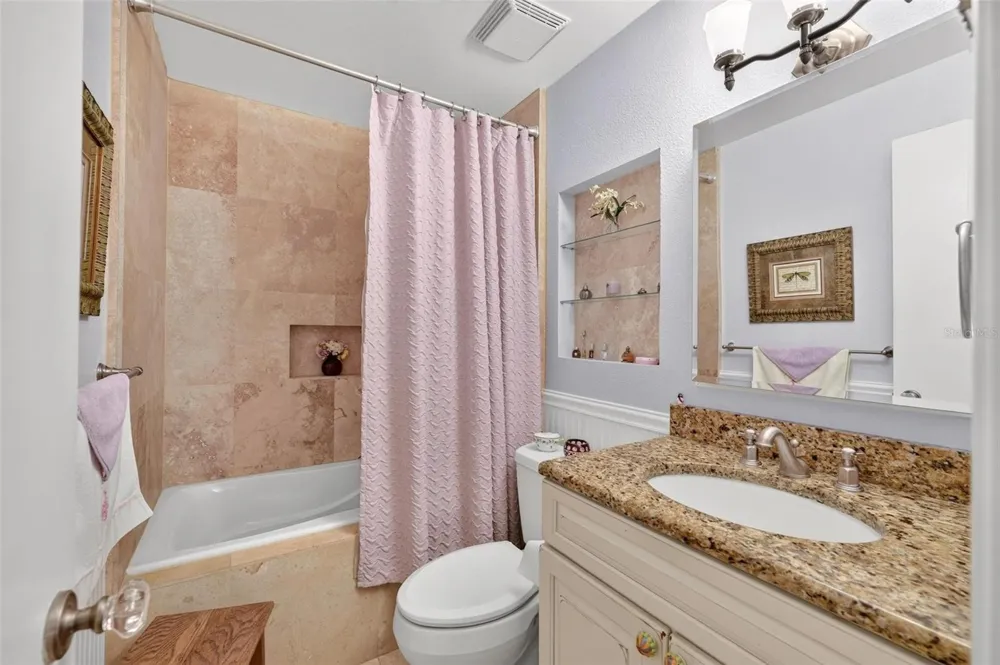 250 CAROLINA AVENUE #205 Winter Park, FL 32789