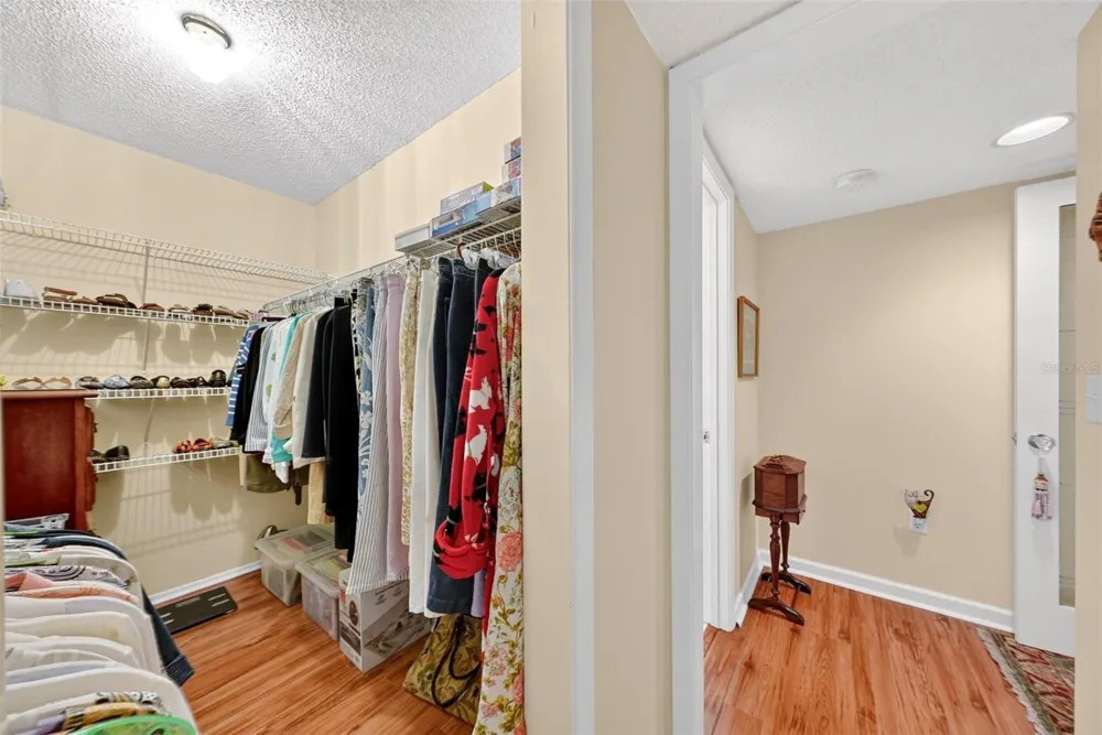 250 CAROLINA AVENUE #205 Winter Park, FL 32789