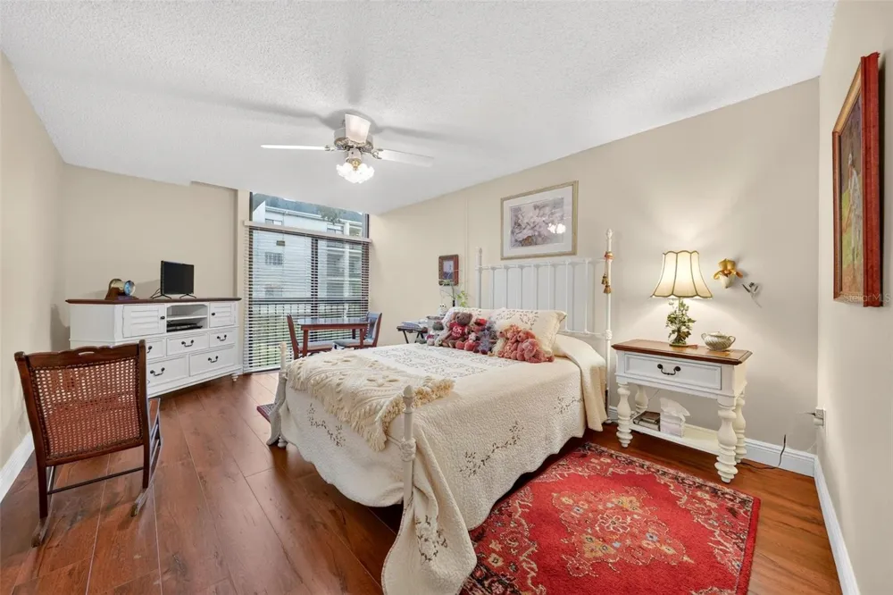 250 CAROLINA AVENUE #205 Winter Park, FL 32789