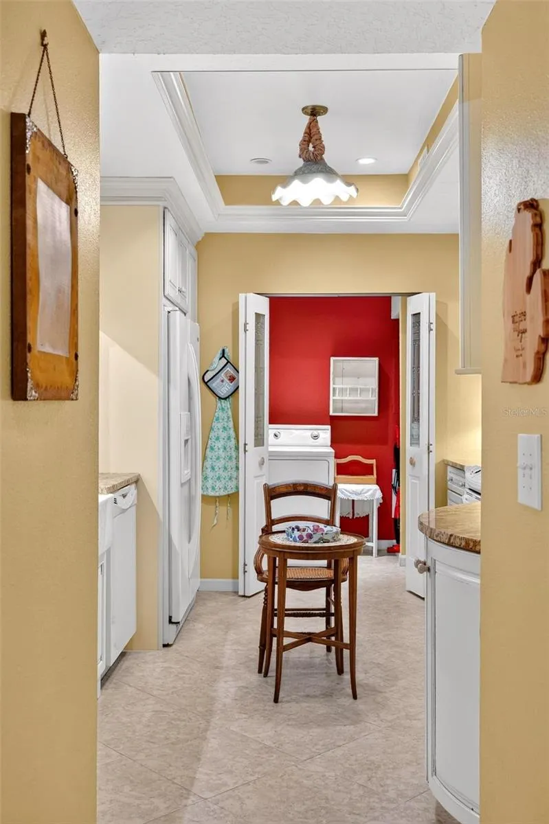 250 CAROLINA AVENUE #205 Winter Park, FL 32789