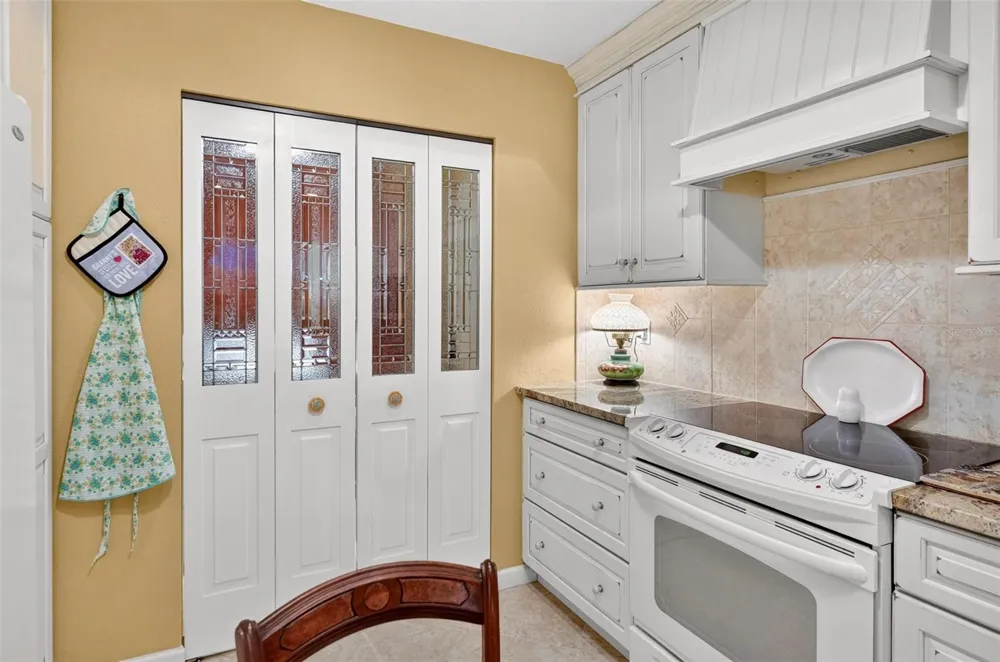 250 CAROLINA AVENUE #205 Winter Park, FL 32789