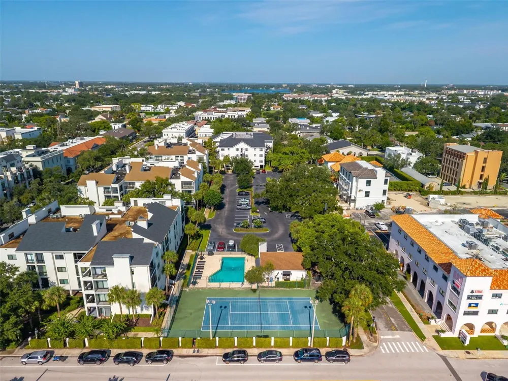 250 CAROLINA AVENUE #205 Winter Park, FL 32789