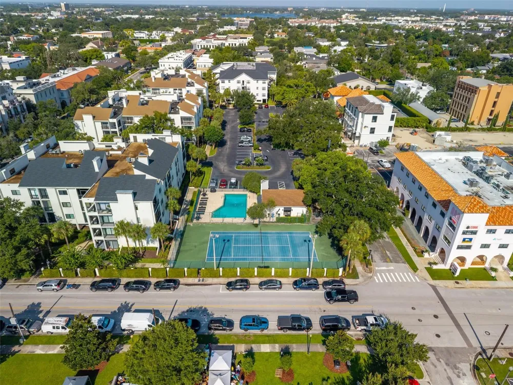 250 CAROLINA AVENUE #205 Winter Park, FL 32789