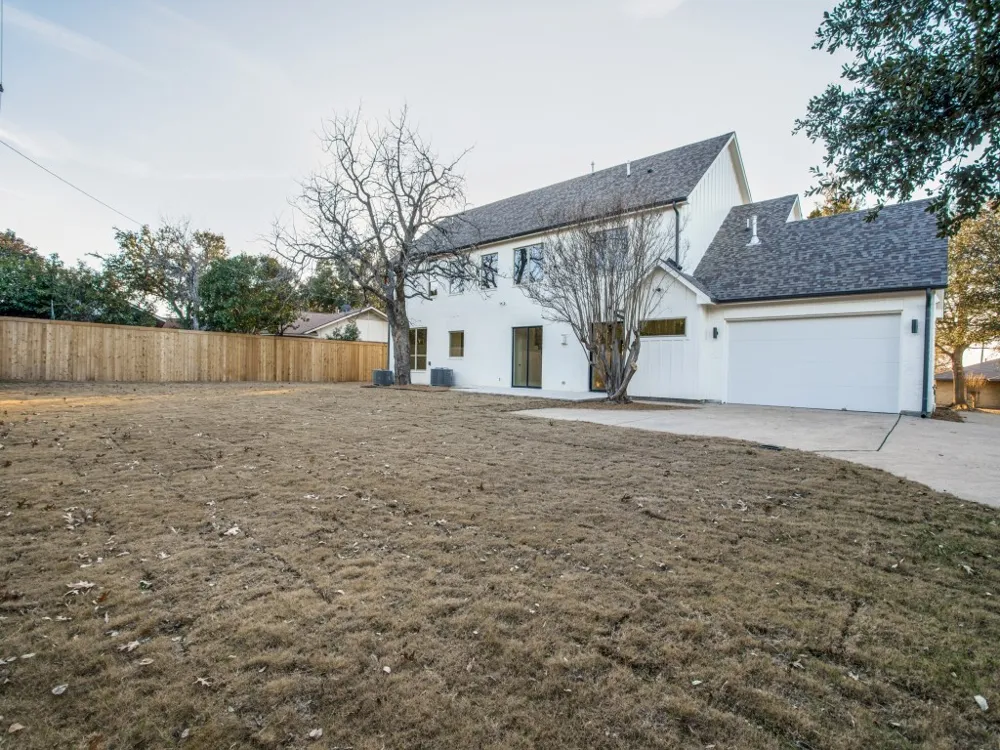 14720 Cherry Hills Drive Farmers Branch, TX 75234