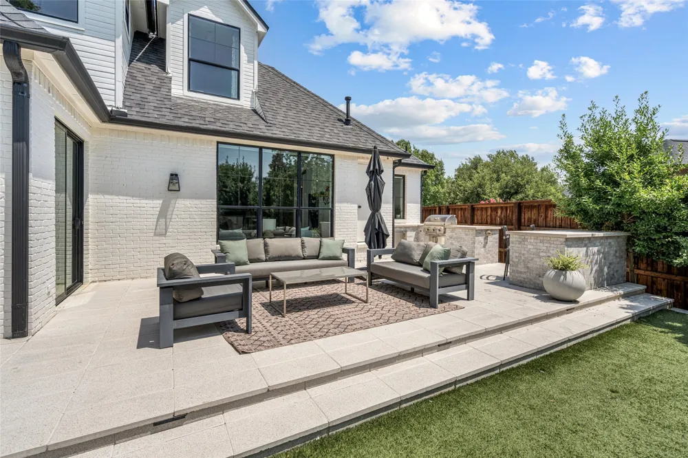 702 Shadow Glen Drive Southlake, TX 76092