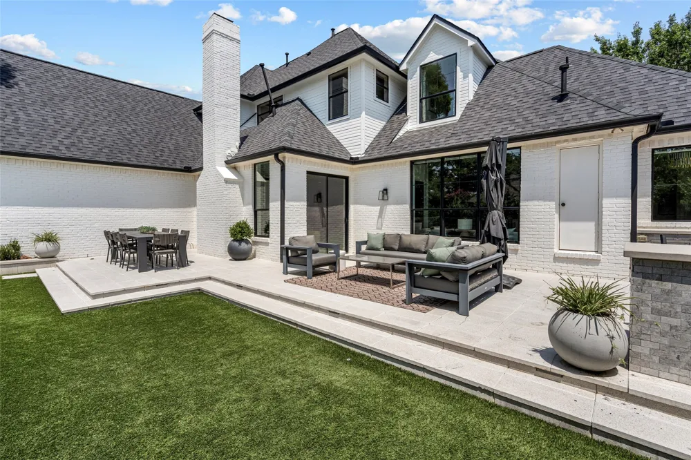 702 Shadow Glen Drive Southlake, TX 76092
