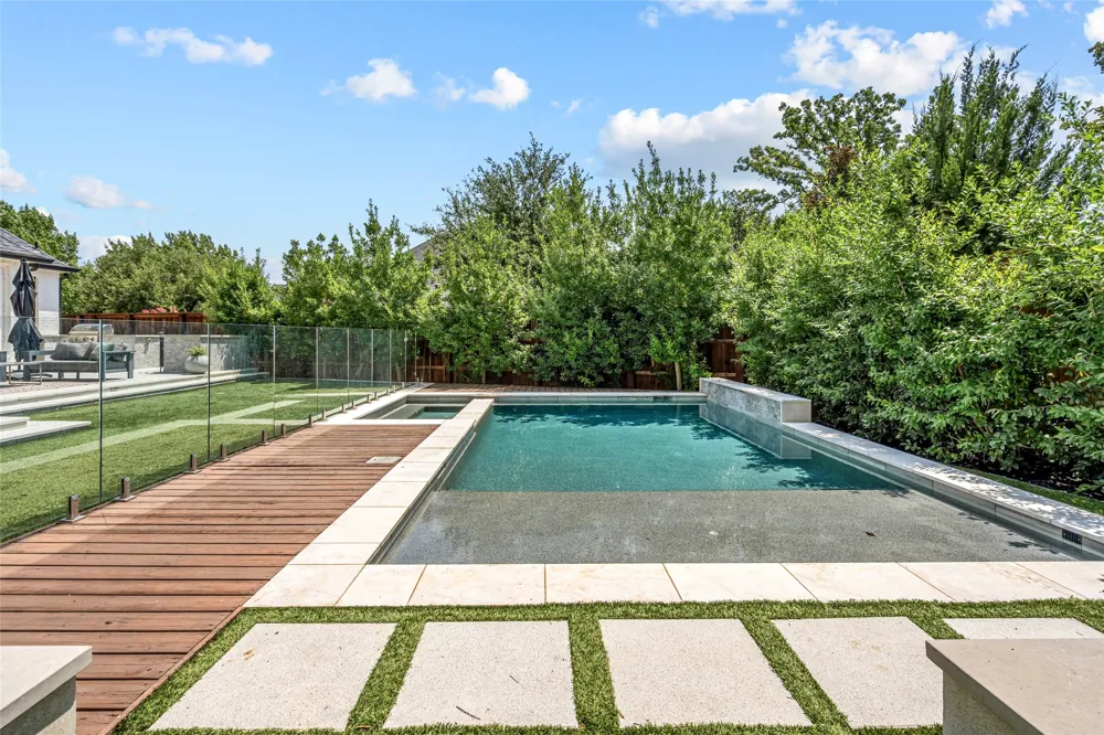 702 Shadow Glen Drive Southlake, TX 76092