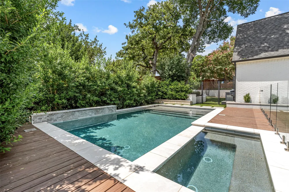 702 Shadow Glen Drive Southlake, TX 76092