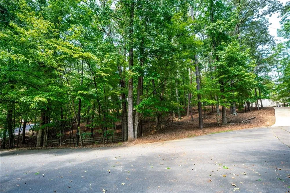 105 Pueblo Court Waleska, GA 30183