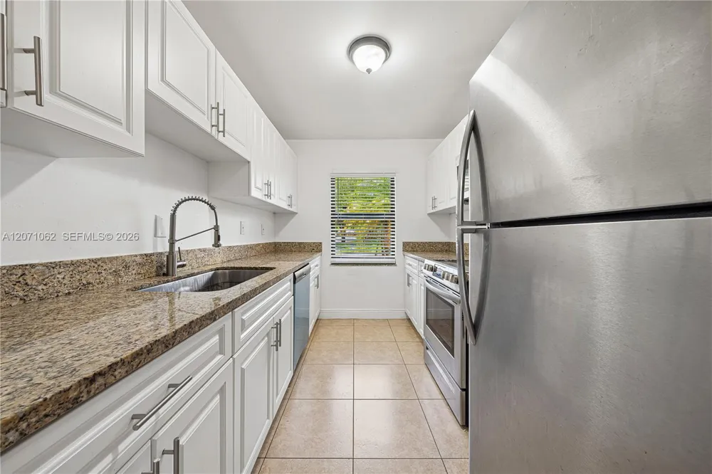 5302 SW 138th Pl Miami, FL 33175