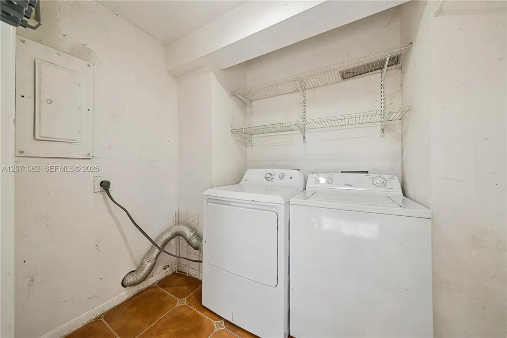 5302 SW 138th Pl Miami, FL 33175