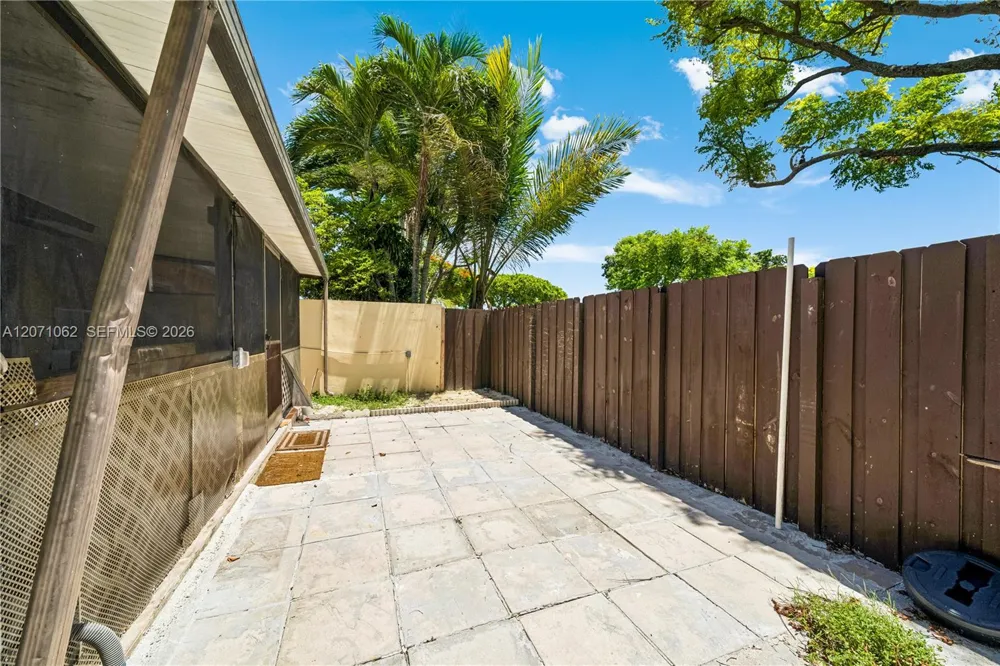 5302 SW 138th Pl Miami, FL 33175
