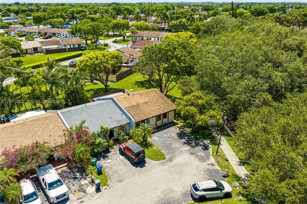5302 SW 138th Pl Miami, FL 33175