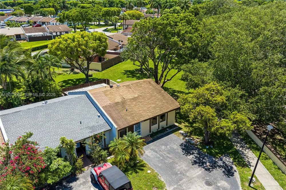 5302 SW 138th Pl Miami, FL 33175
