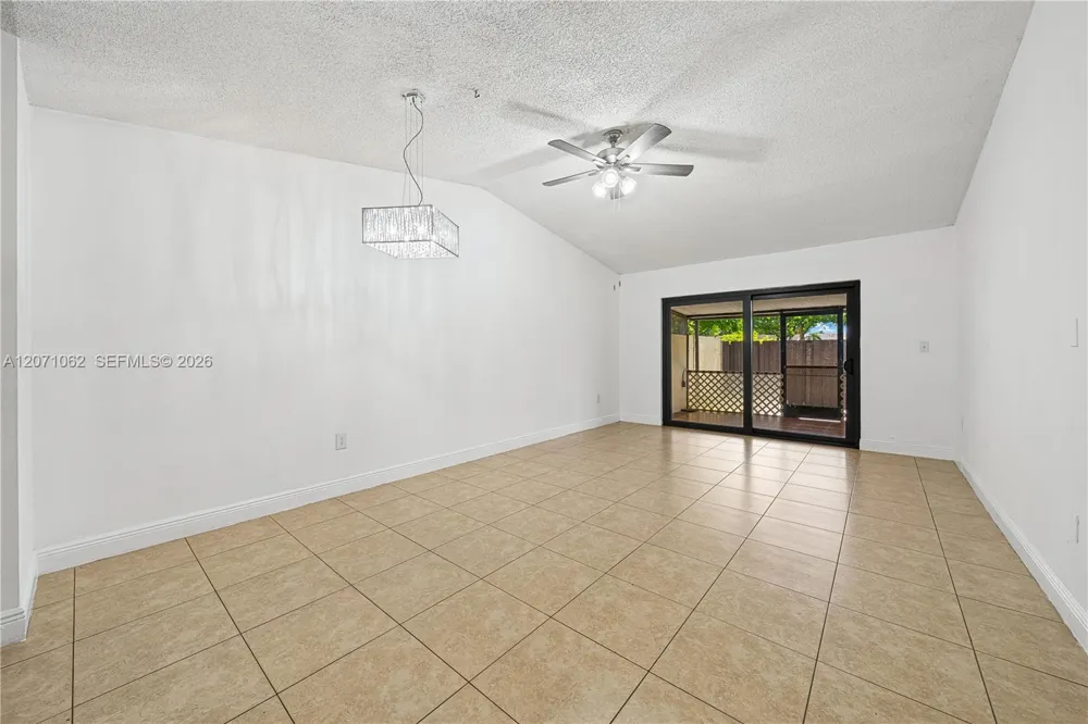 5302 SW 138th Pl Miami, FL 33175