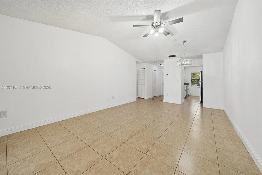 5302 SW 138th Pl Miami, FL 33175
