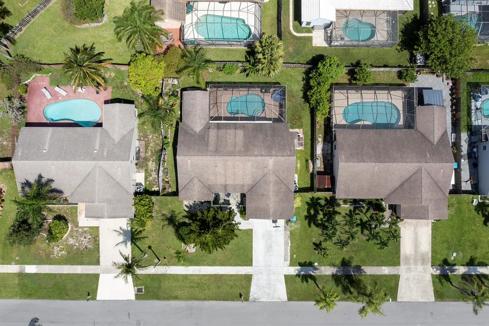 35 CEDAR CIRCLE Boynton Beach, FL 33436